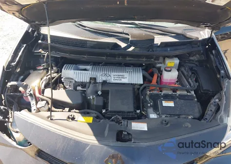 2015 Toyota Prius V Two from USA, damaged, VIN JTDZN3EUXFJ018840